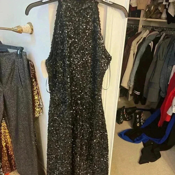 Nordstrom CIEBON Signy Sequin Asymmetric Gown size small - Picture 2 of 3